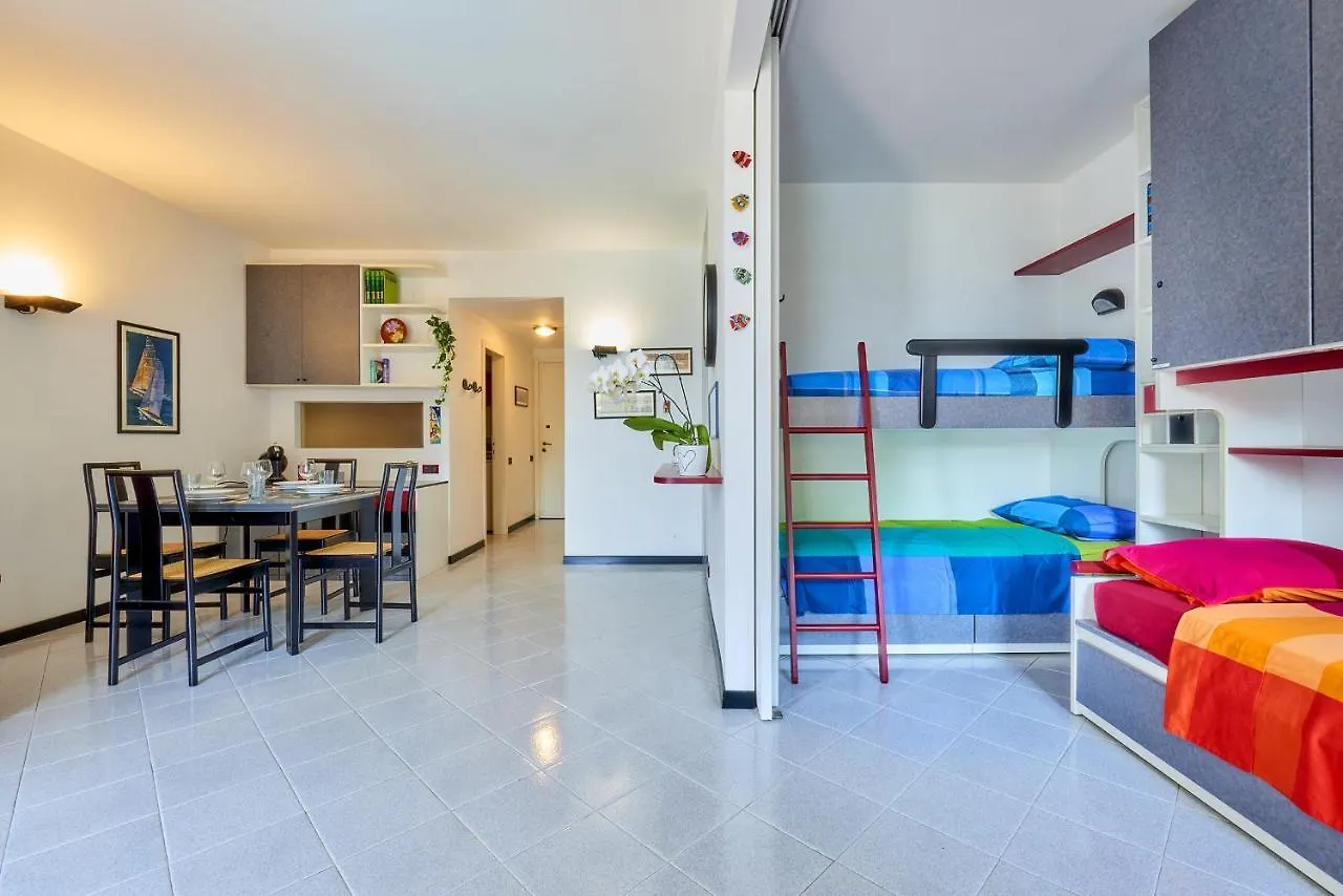 Appartamento Aria di Breva Lierna 0*,